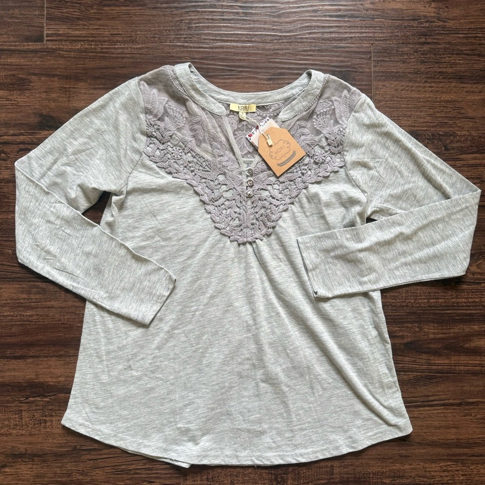 NWT Kori America Small Heather Gray Crochet Lace Boho Henley Top Y2K Style